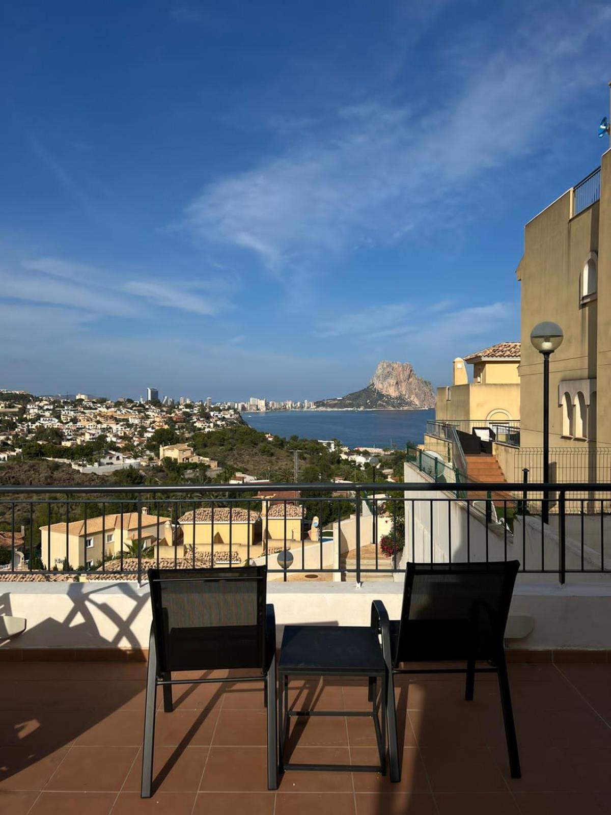 Chalet Adosado Con Vistas Al Mar Кальпе Экстерьер фото